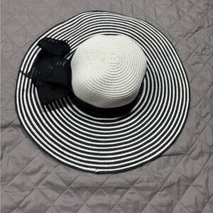 Elegant Black and White Striped Sun Hat